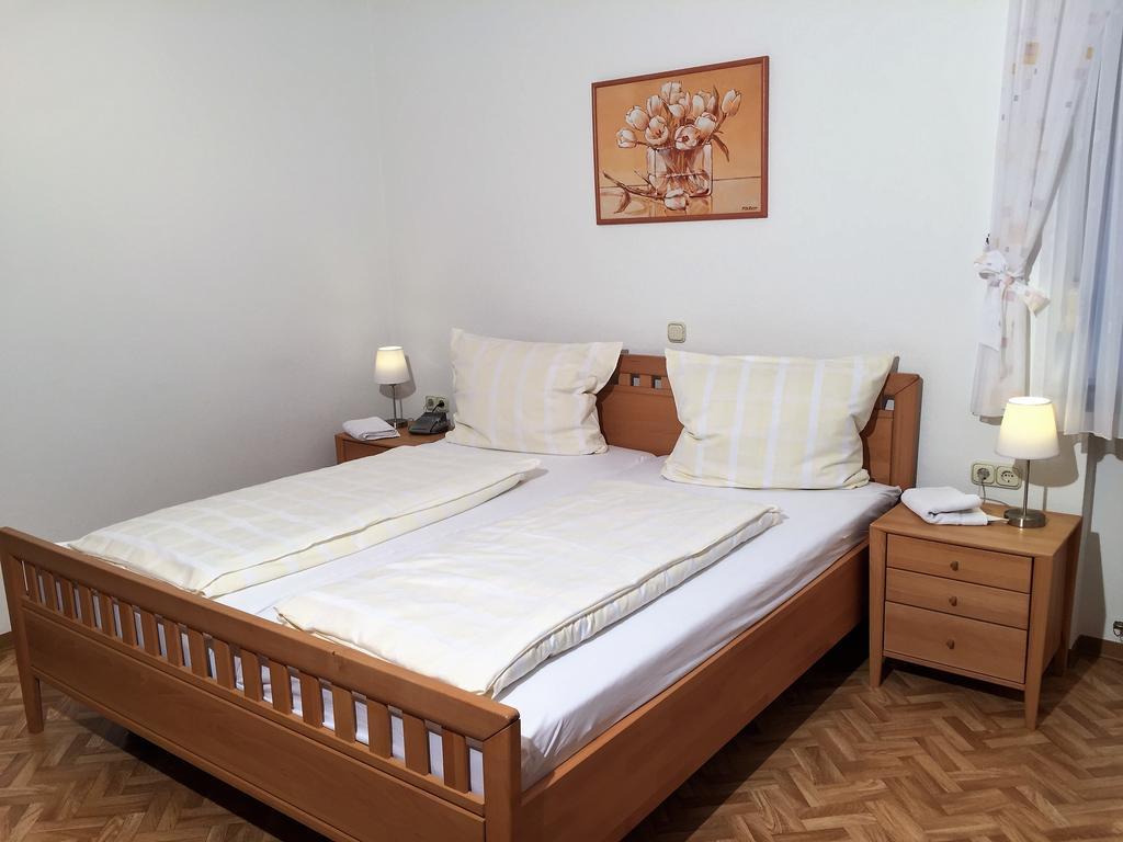Ferienwohnung Sonneck Bullay Zewnętrze zdjęcie